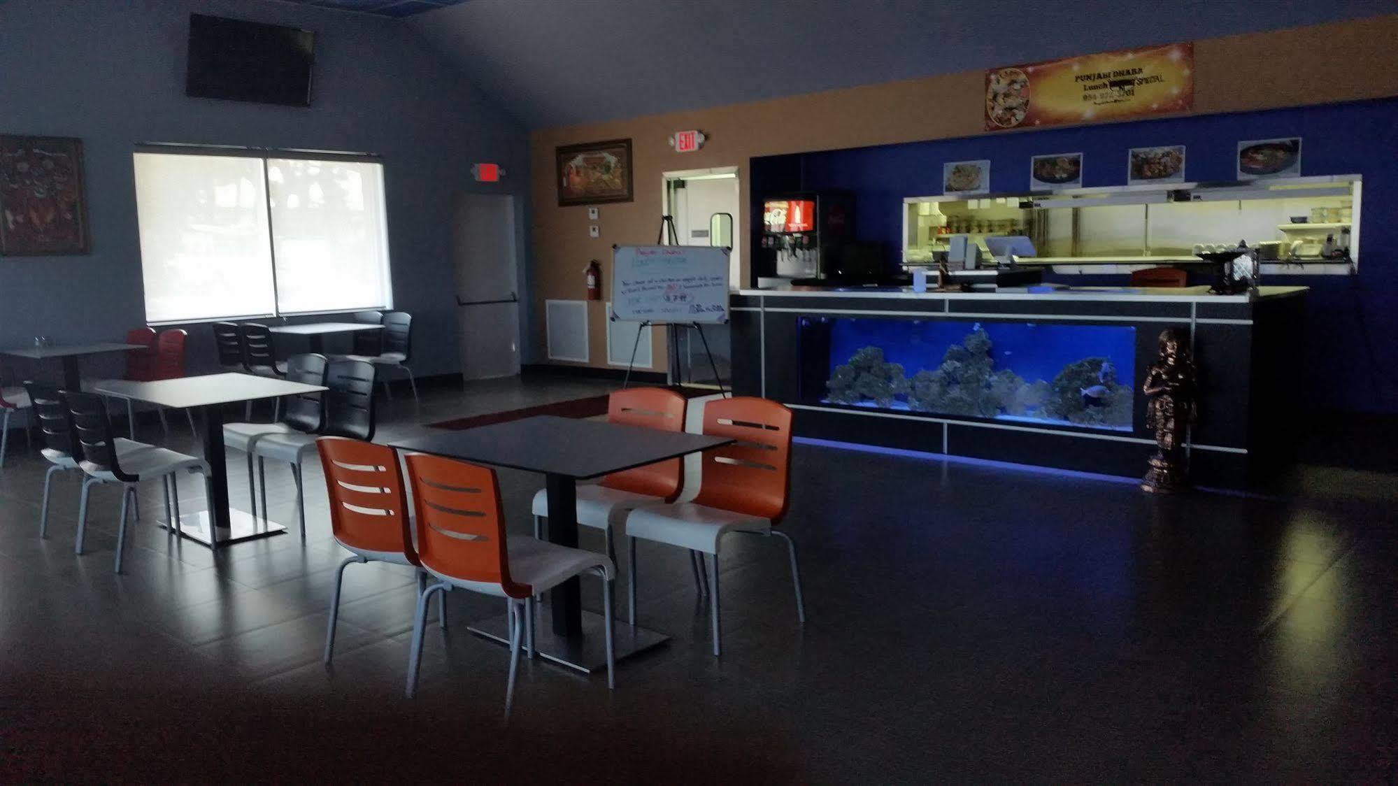 Budgetel Inn Pompano Beach Exterior photo